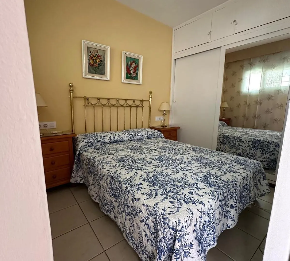 Ap vista mar cerca de la playa AV-84 Appartement Roses Spanje